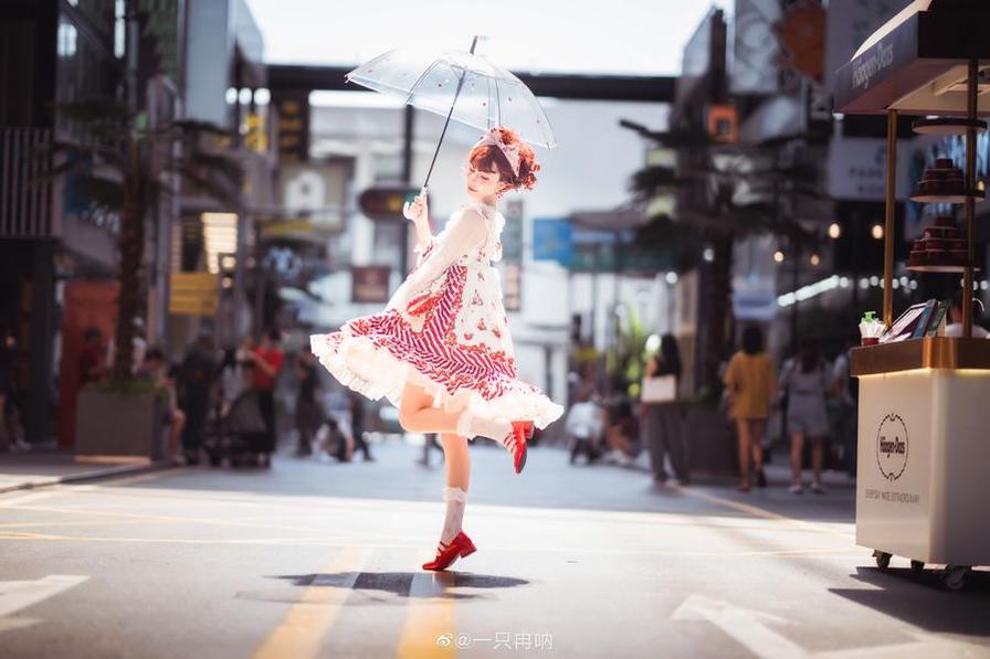 一只冉呐 一只冉呐cos图集:原图的精髓,让你似乎能够走进虚拟的世界