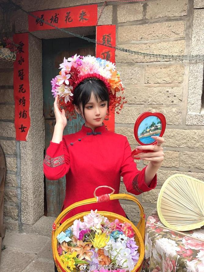 大家都在分享的秋楚楚帅气照片