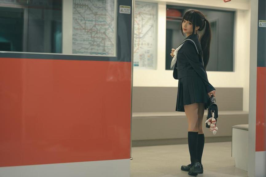 蠢沫沫cos下班后免费超写实作品火爆来袭